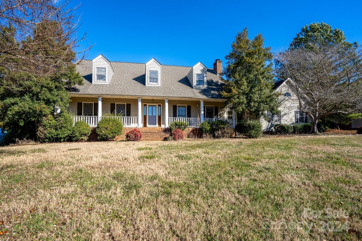 151 Oak Point Drive