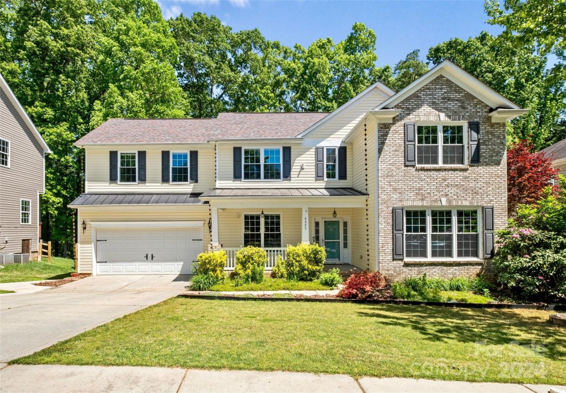 6425 Colonial Garden Drive