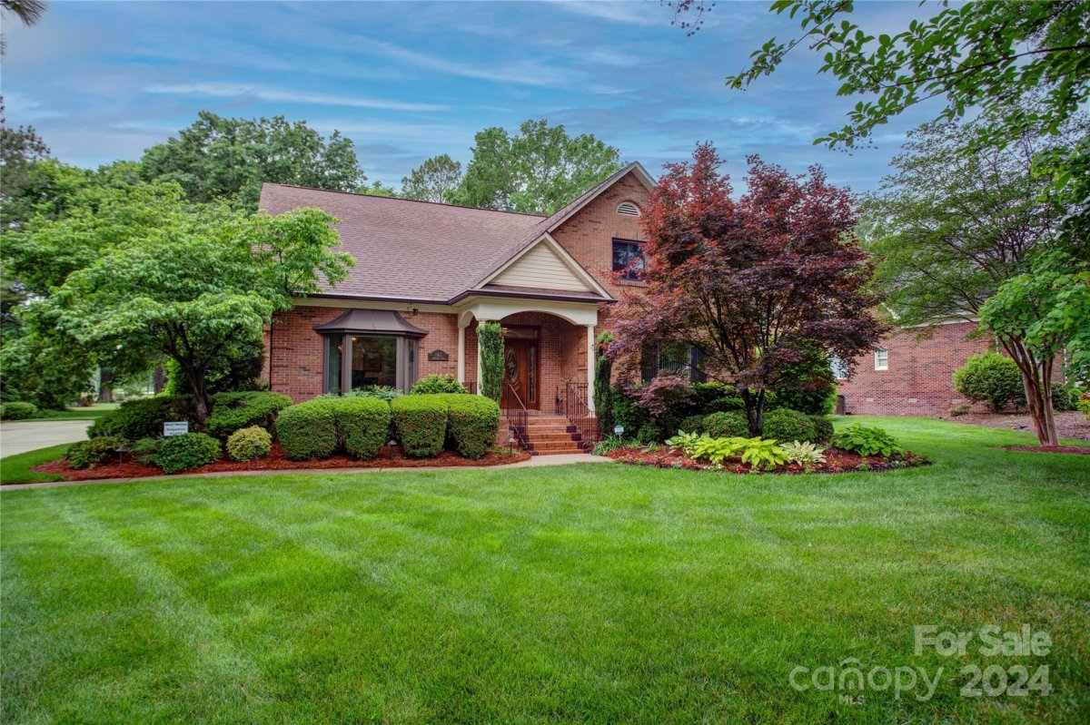 1163 Asheford Green Avenue