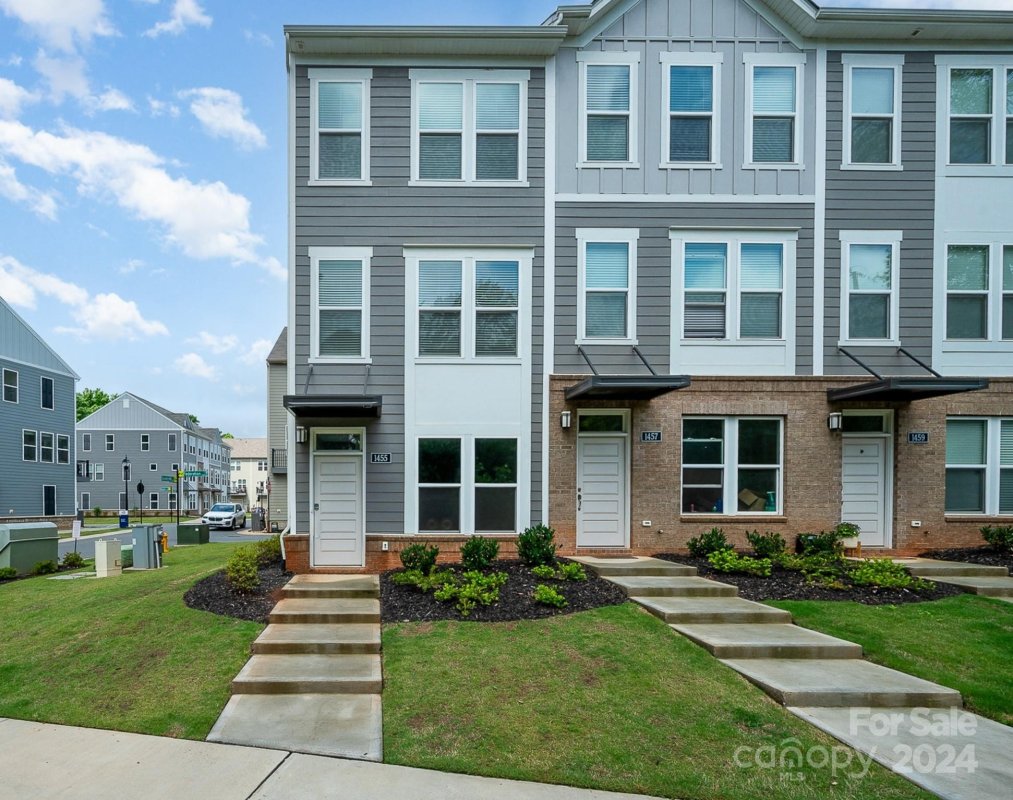 1455 Briar Creek Road