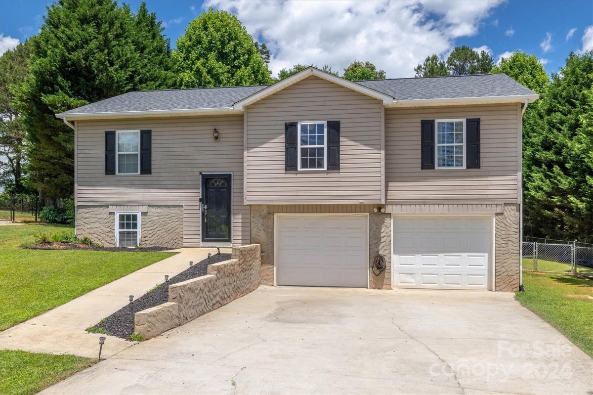 5260 Eider Lane