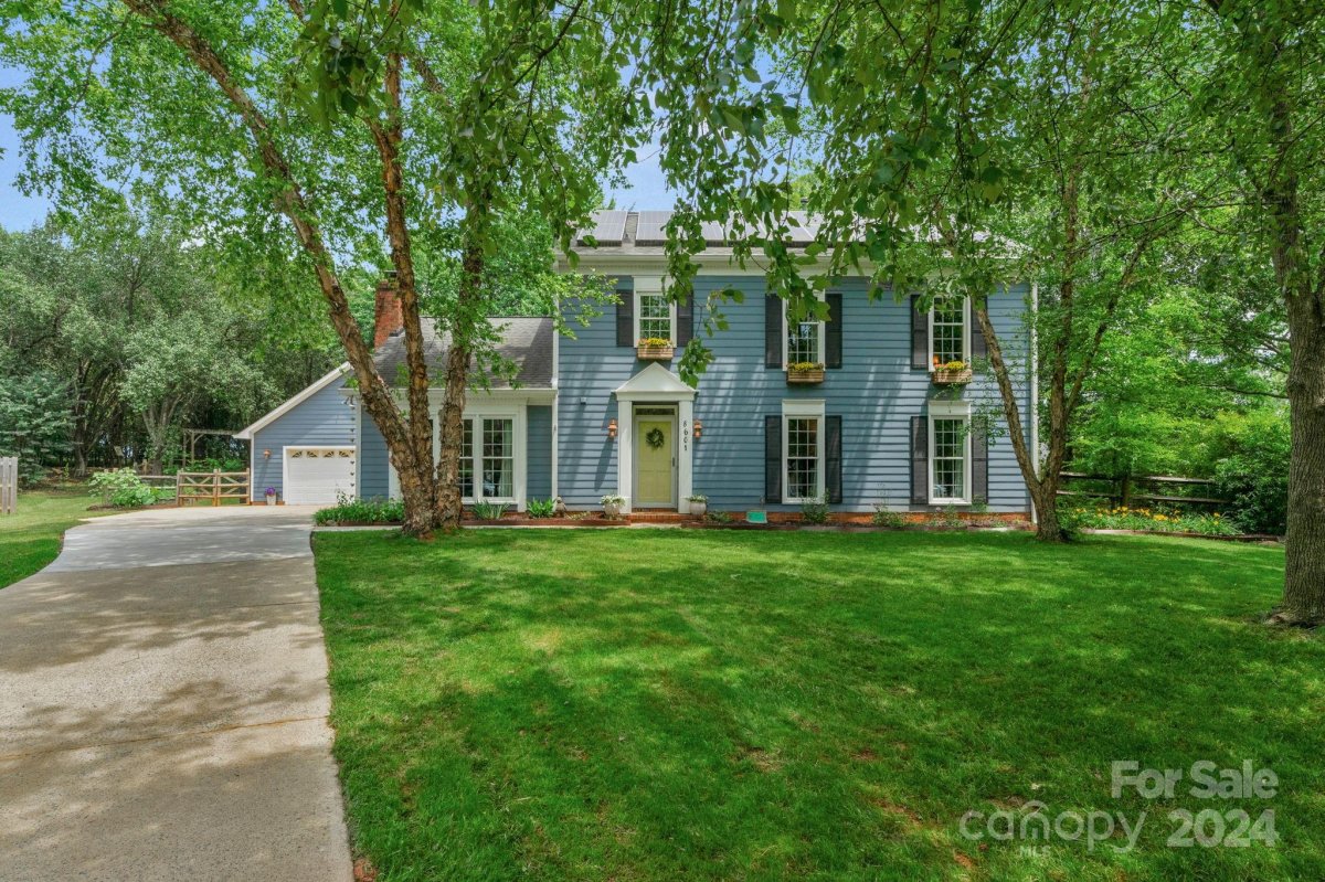 8601 Doe Run Road