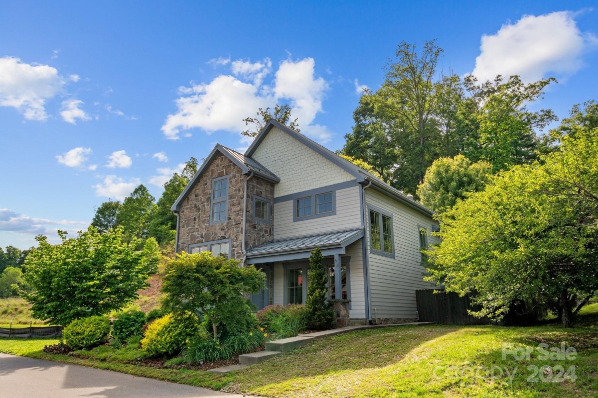 52 Verde Drive