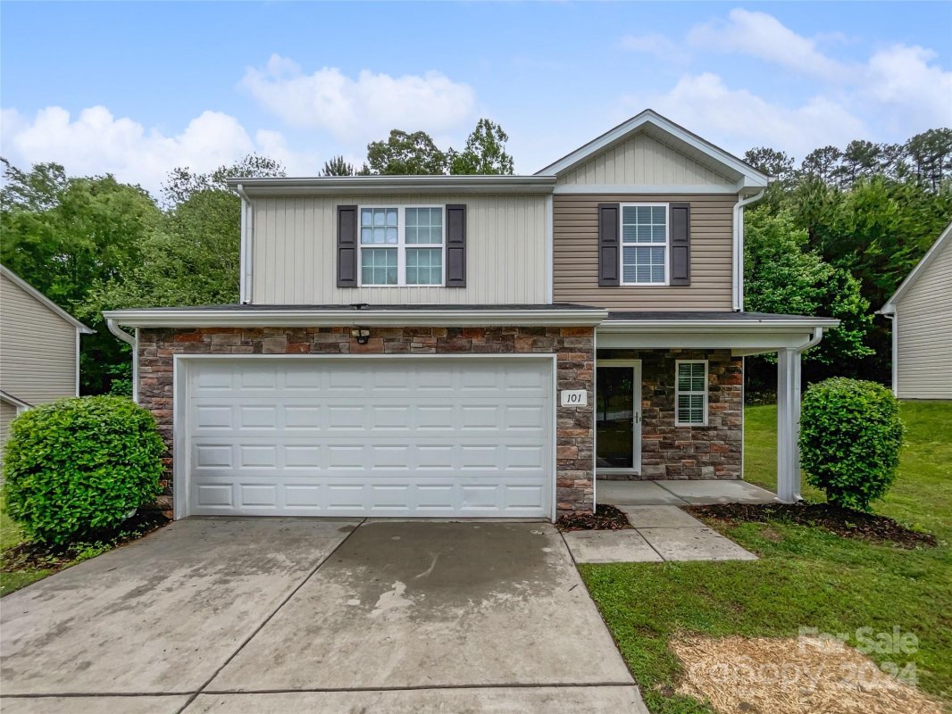 101 Ashton Bluff Circle