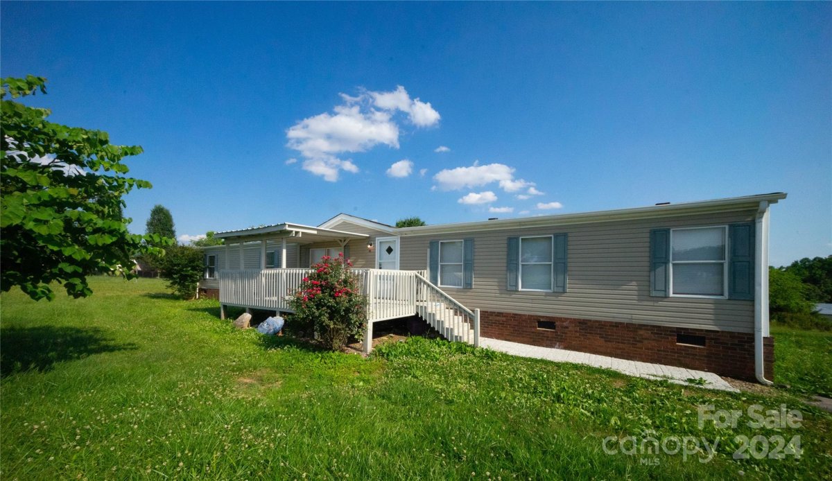 111 Canfield Drive