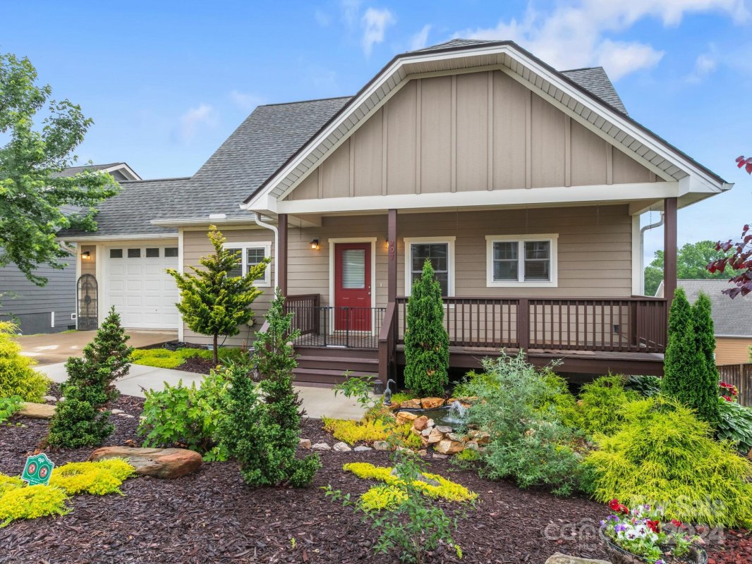207 Oak Meadow Lane