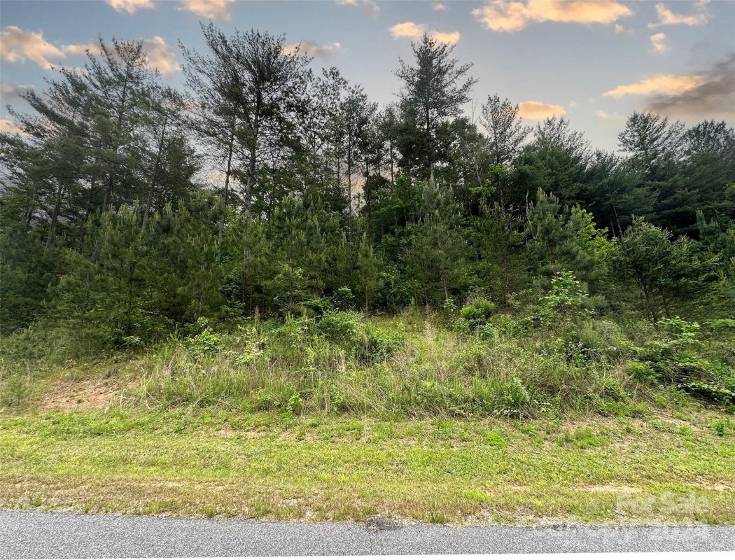 3358 Peninsula Pointe Drive 105
