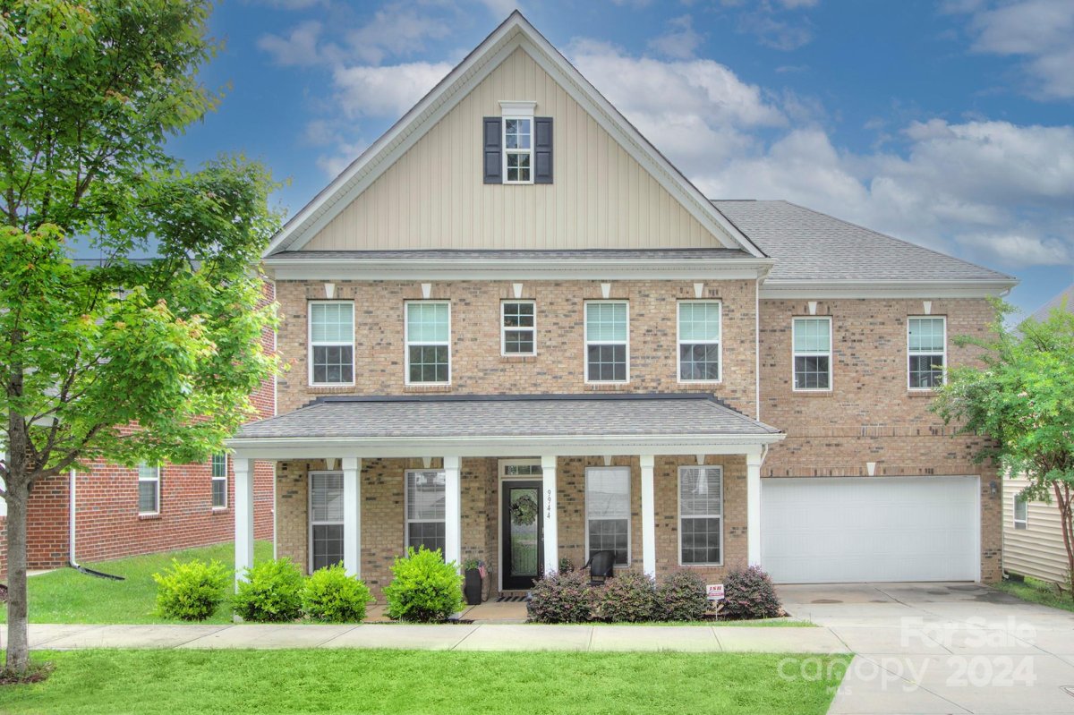 9944 Maywine Circle