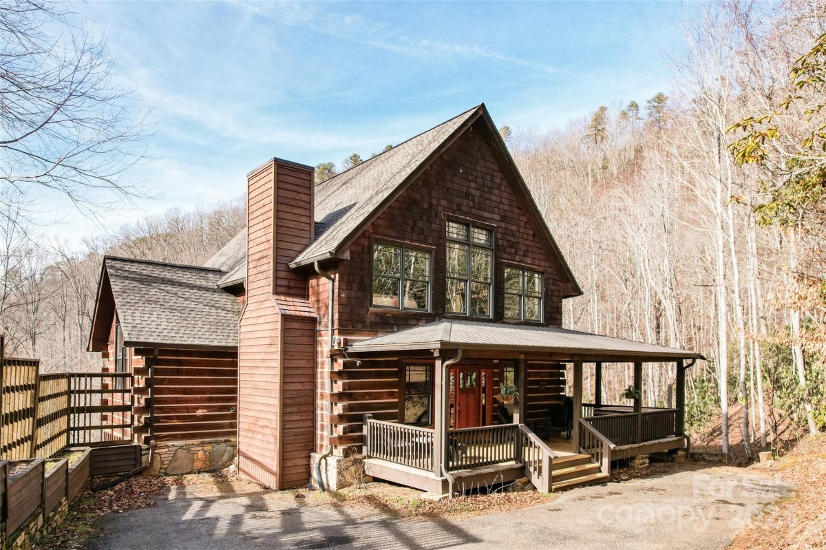 206 Cabin Cove Road