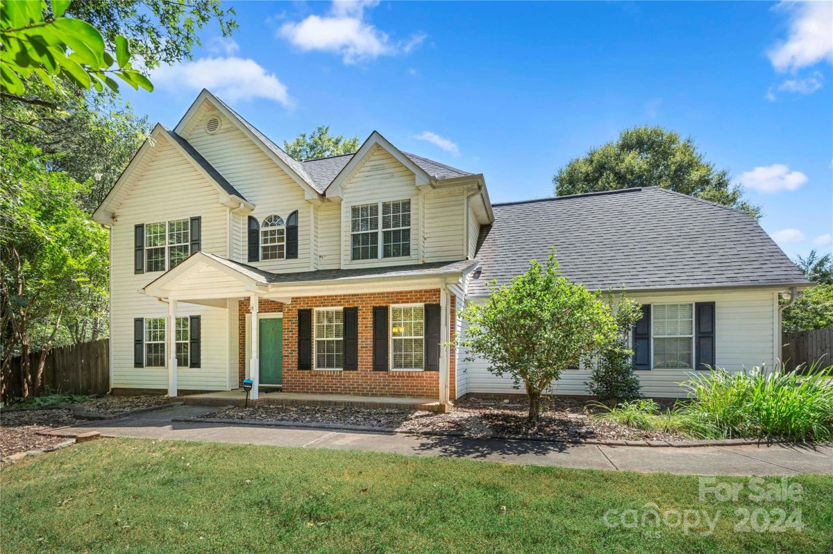 1202 Rosa Drive