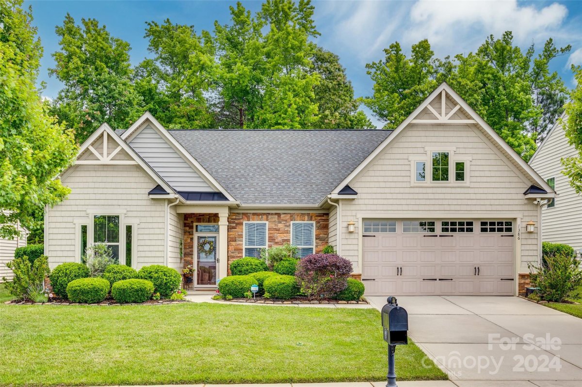 1386 Yellow Springs Drive