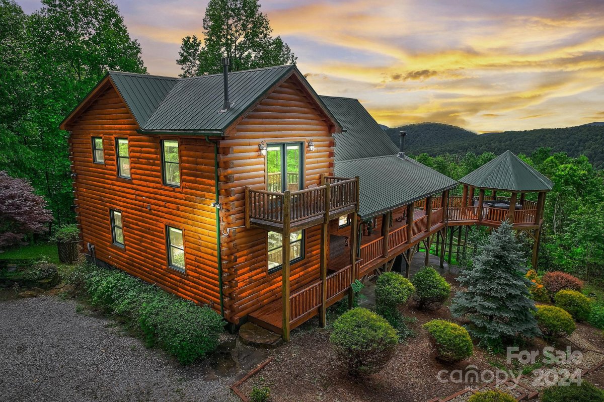 22 Azalea Hill None