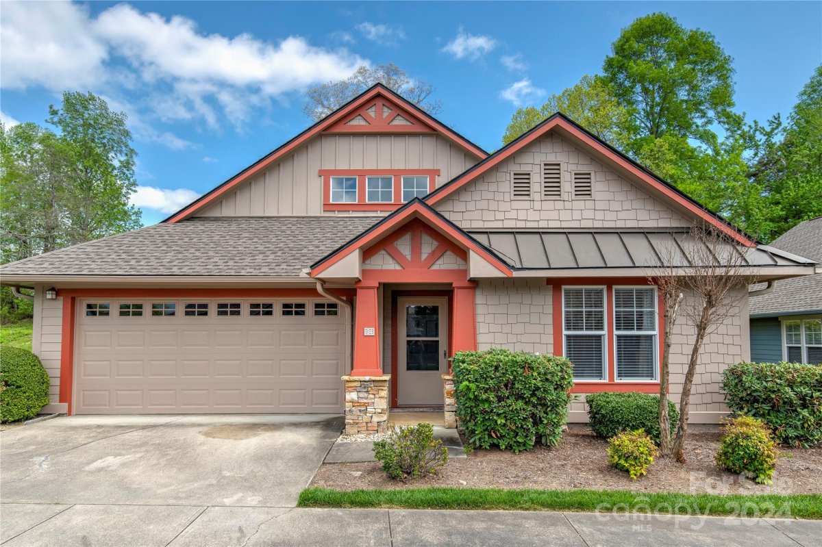 34 Gray Wolf Lane