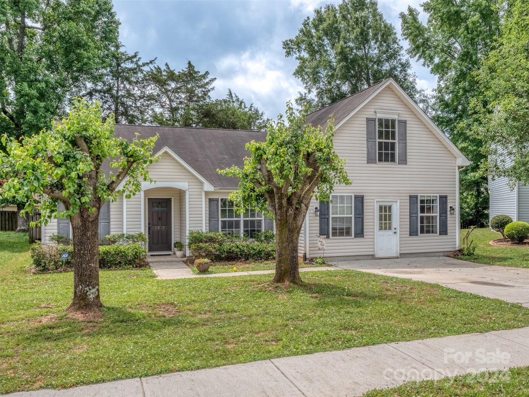 8212 Fox Swamp Road