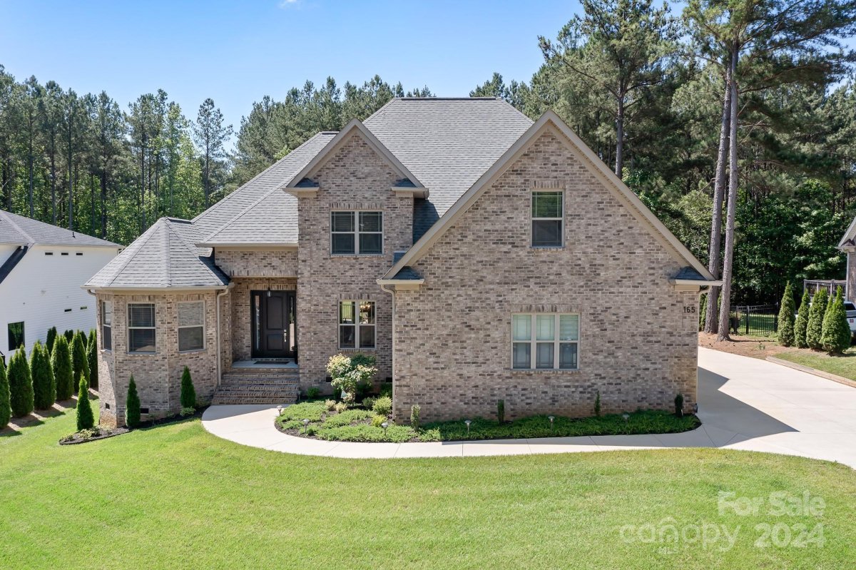 165 Crooked Branch Way