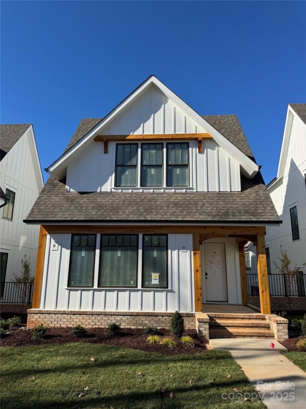 610 Walnut Street