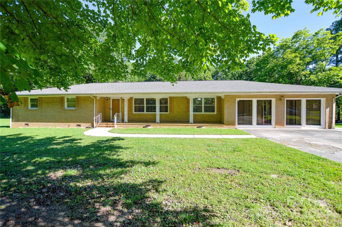 327 Gray Drive