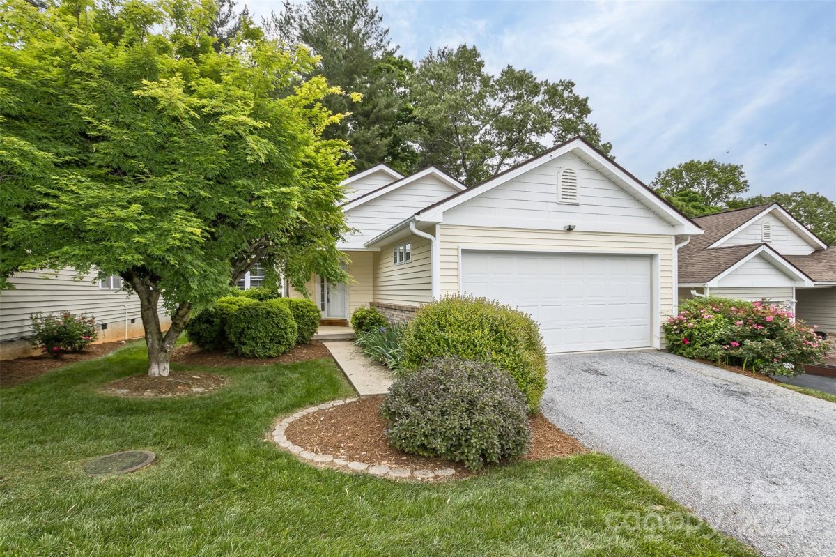 110 Creeks End Circle