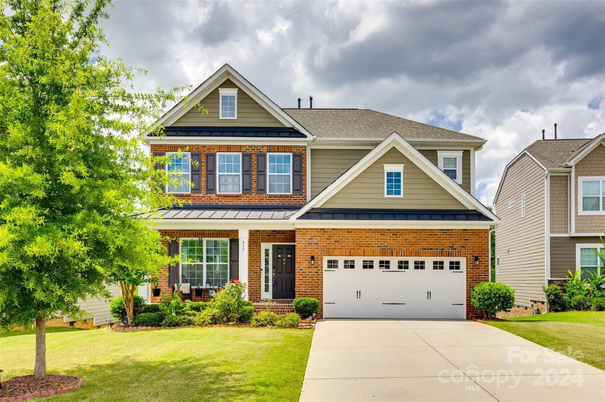 819 Bridge View Court