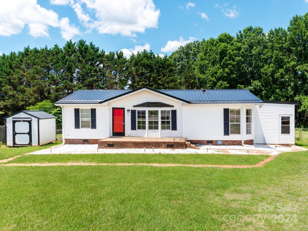 67 Falcon Lane