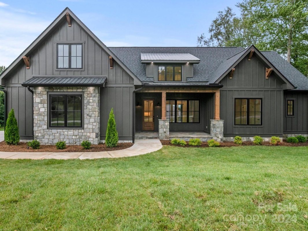 140 Barnrock Drive
