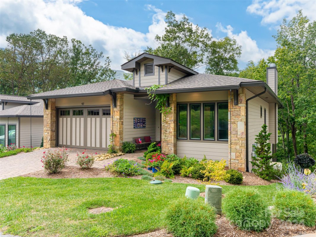 97 Plateau Drive