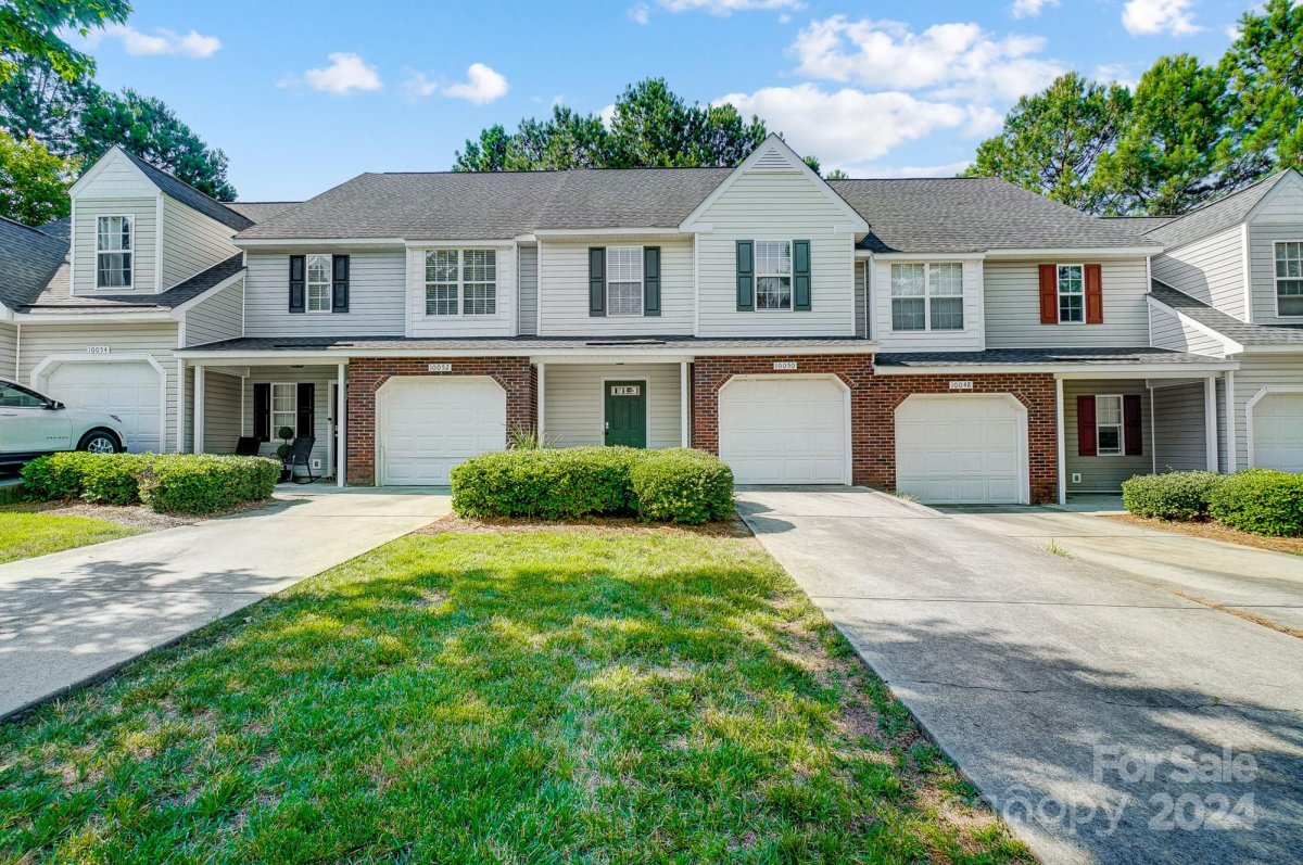 10050 University Park Lane