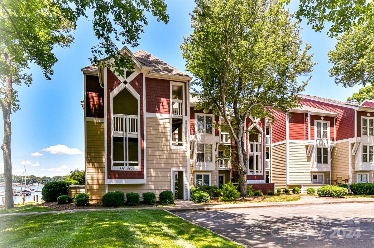 861 Southwest Drive