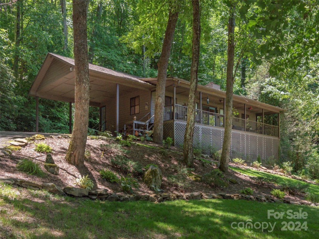 404 Old Country Road