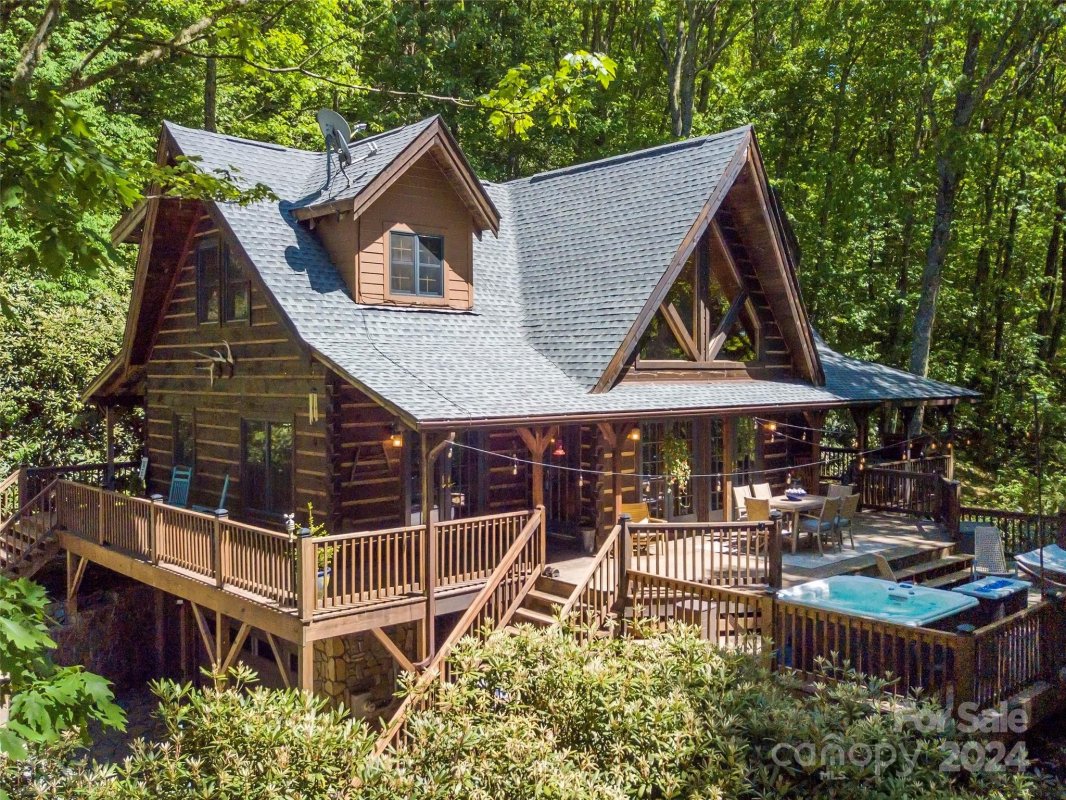 152 Yonah Drive