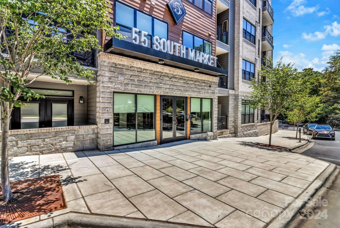 55 S Market Street 401