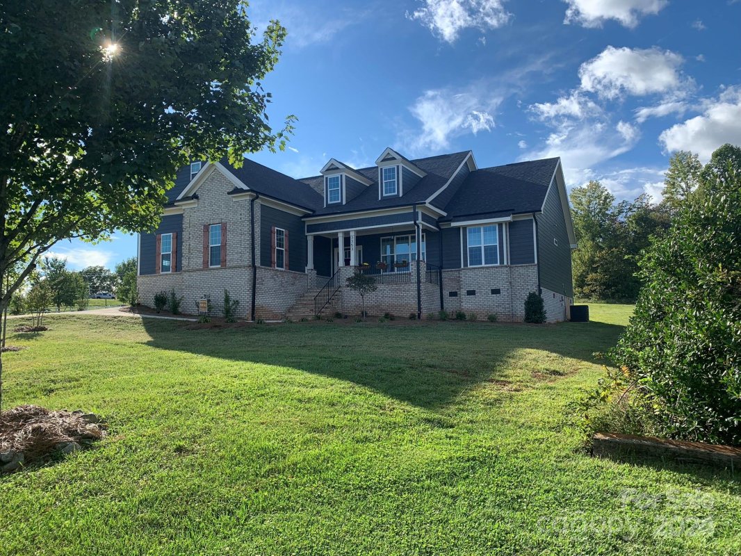 3353 Cayton Drive