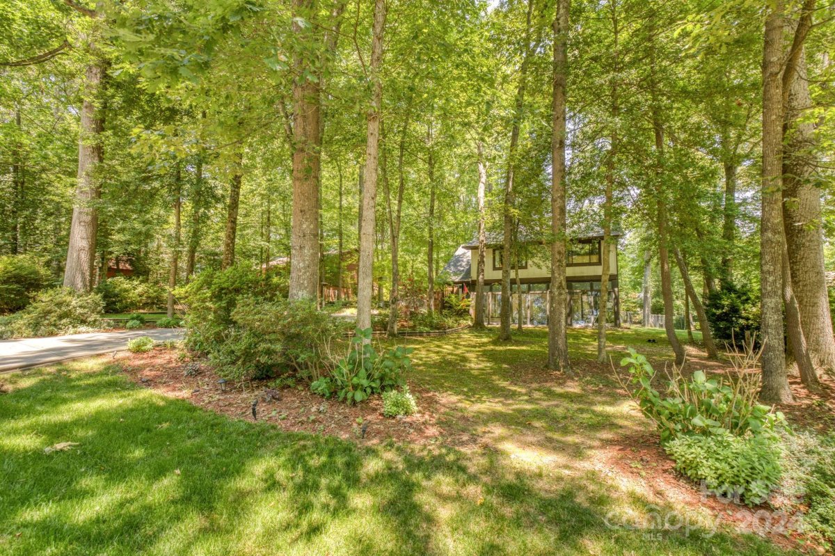 32 Wildwood Circle