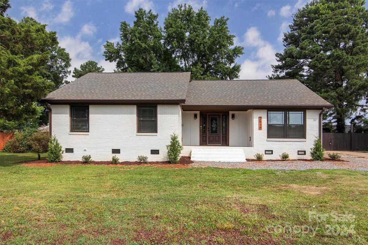 2519 Matthews Mint Hill Road