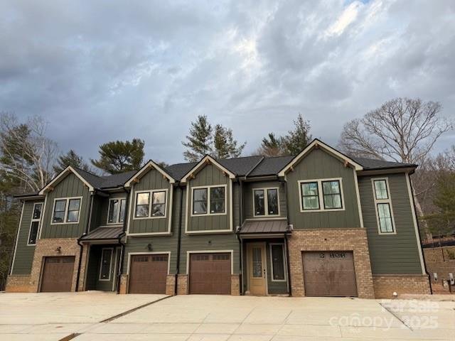 157 Collin Place 18