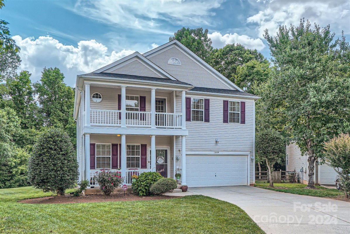 1449 Bottle Brush Lane