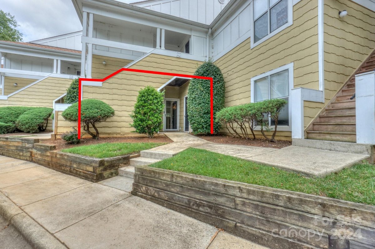 754 Southwest Drive