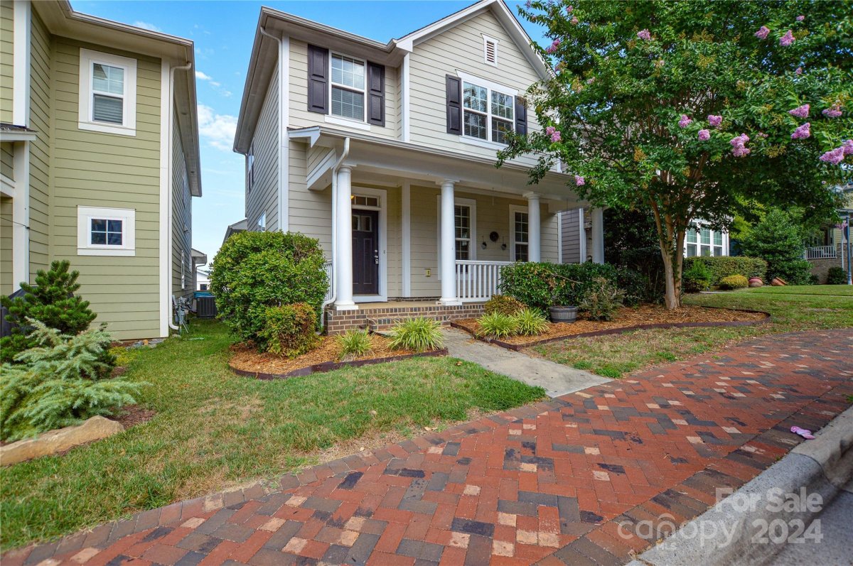 2305 Blueberry Street
