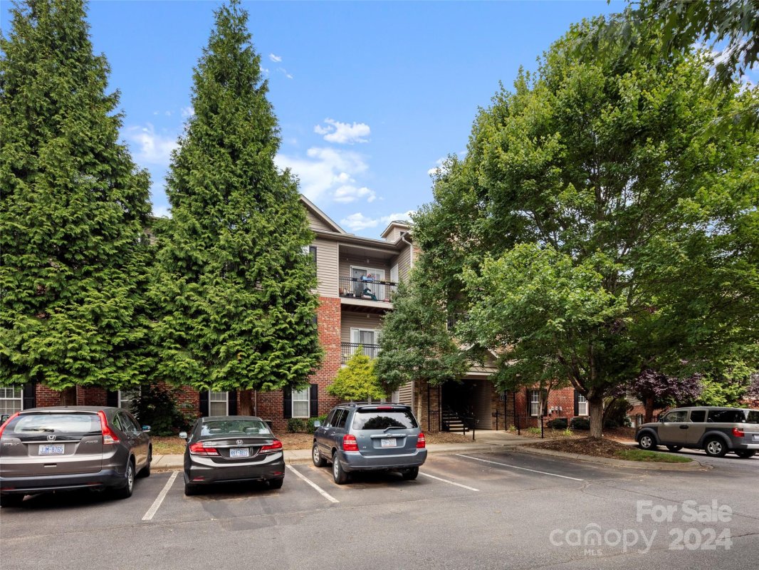 217 Appeldoorn Circle