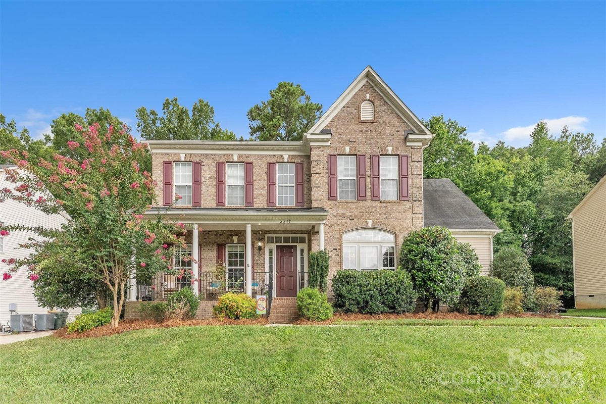 2537 Cherry Bark Oak Court
