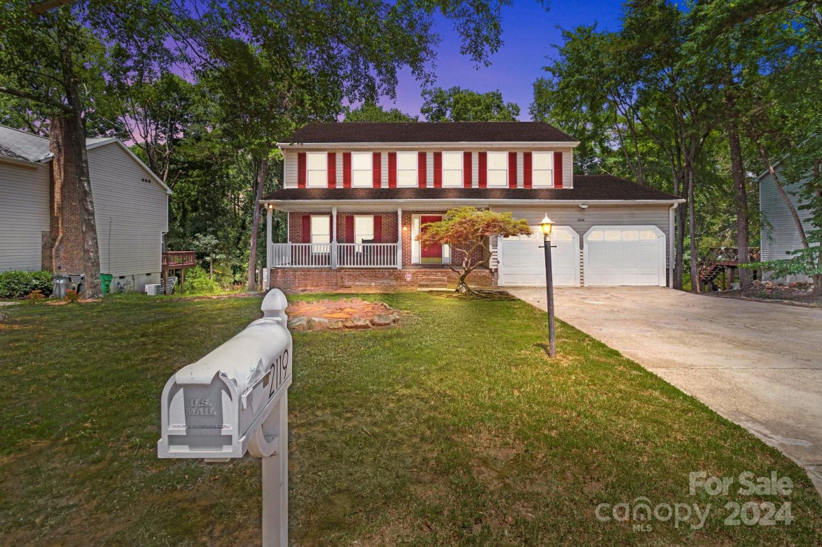 2119 Flint Glenn Lane