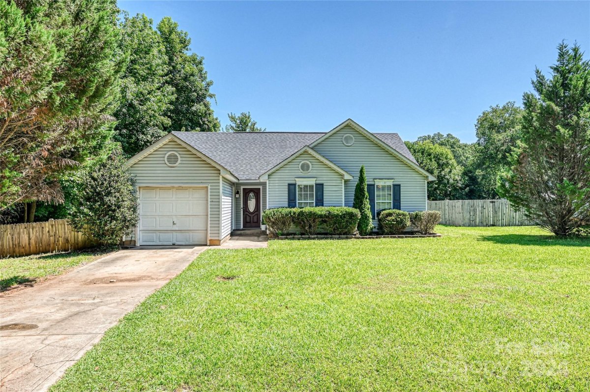 705 White Oak Lane