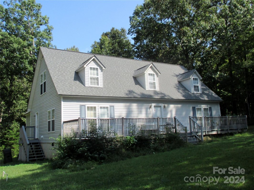 8113 Pine Oak Road
