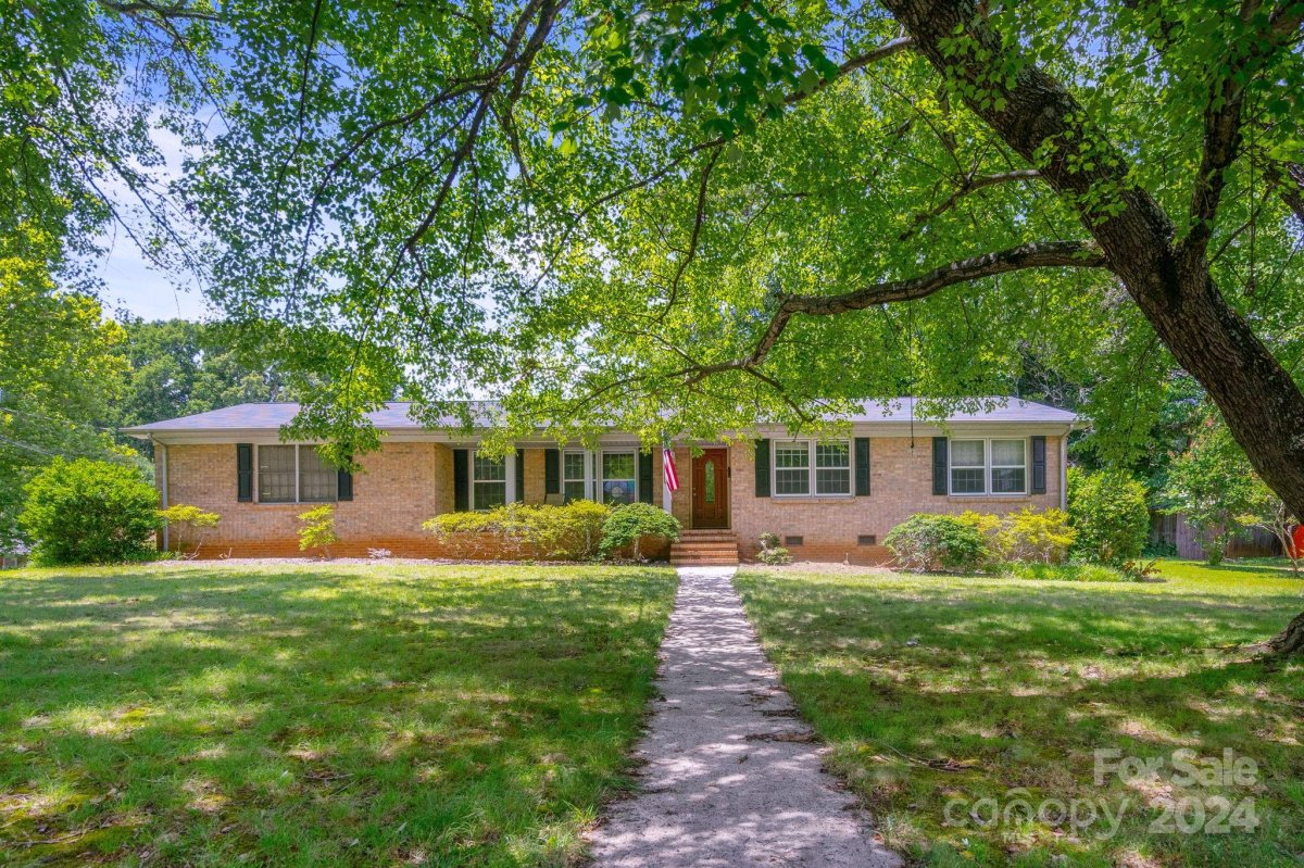 2259 Helen Drive