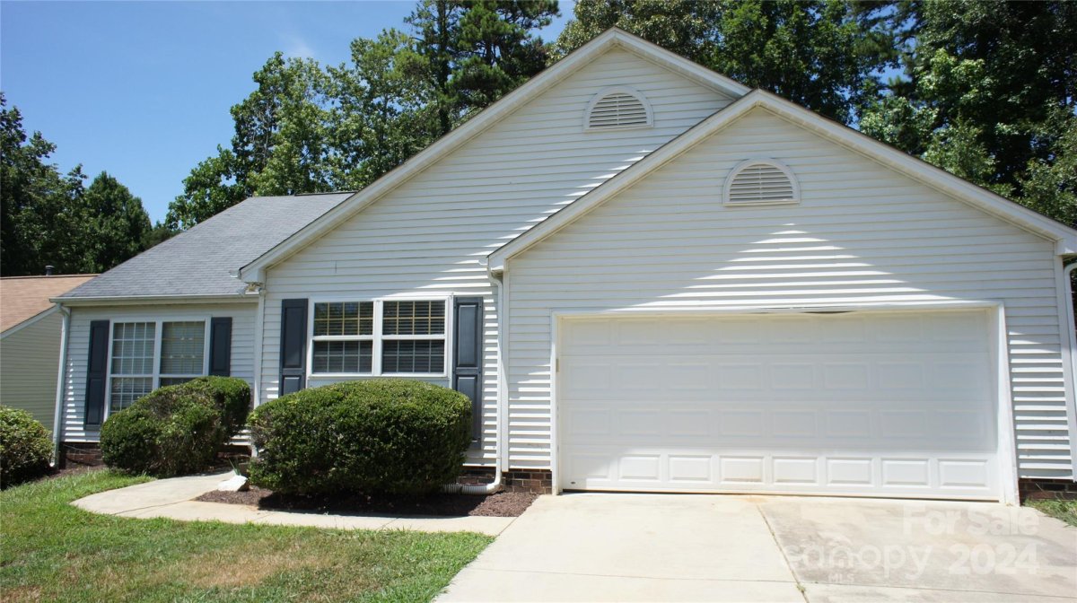 2146 Mallard Green Place