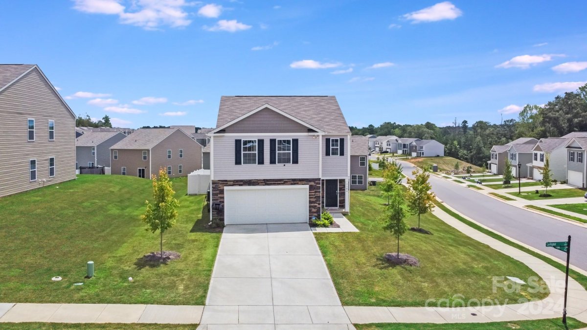 1184 Larkspur Lane