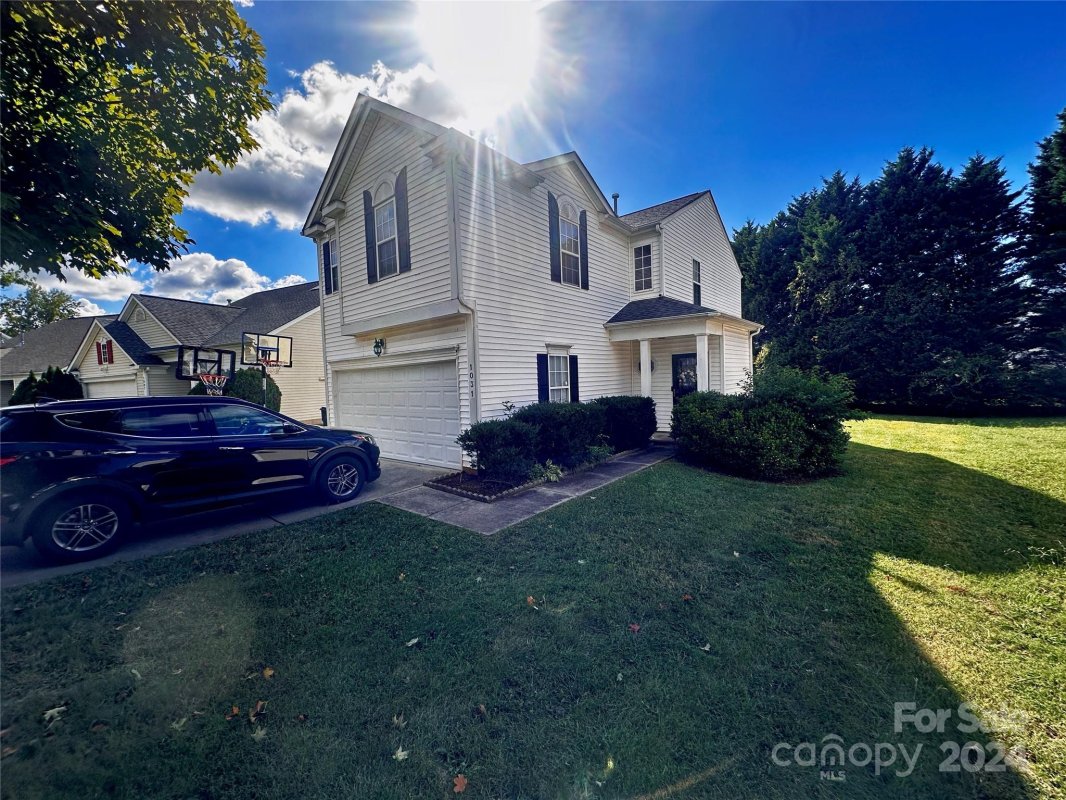 1031 Hipp Road