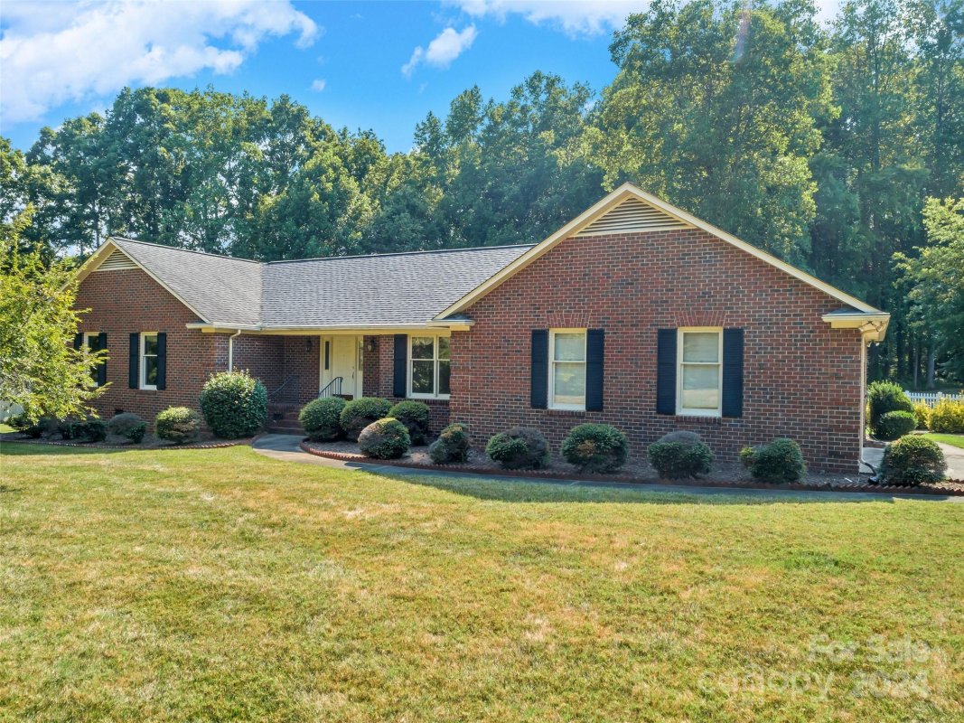 4227 Inwood Drive