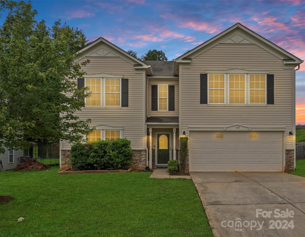 1119 Rainier Lane