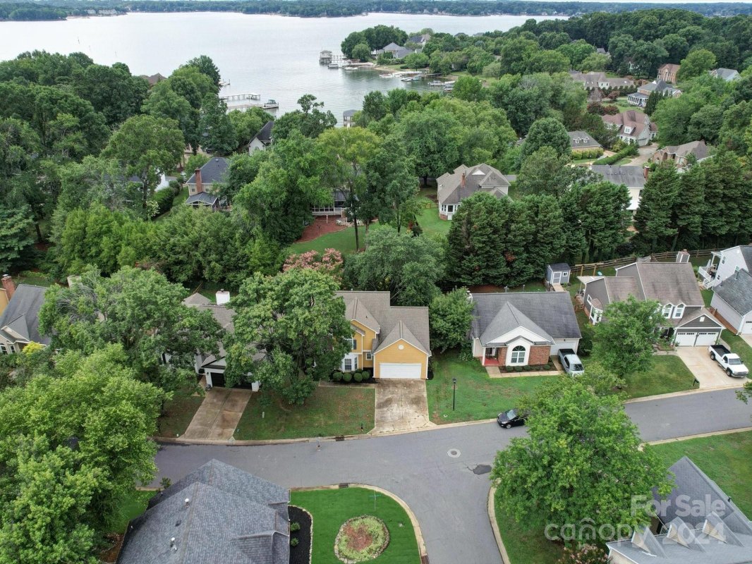 141 Ashford Hollow Lane